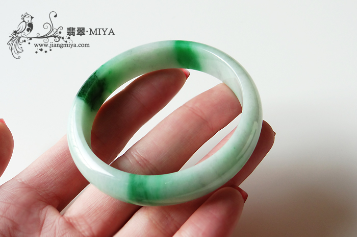 咪雅翡翠