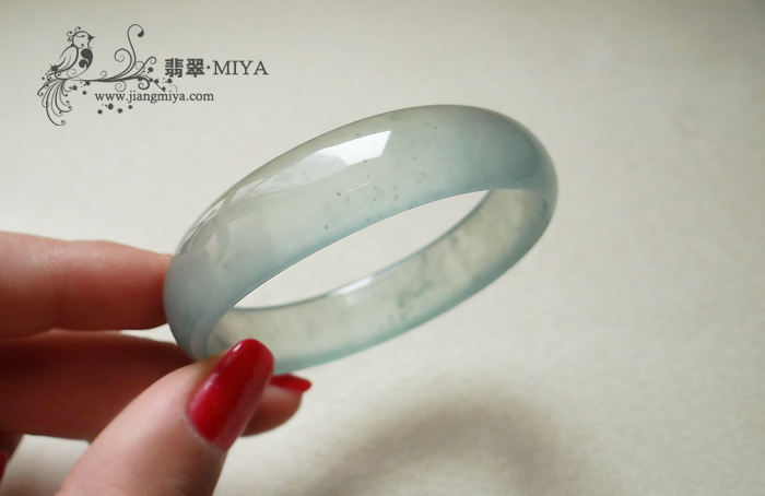 咪雅翡翠