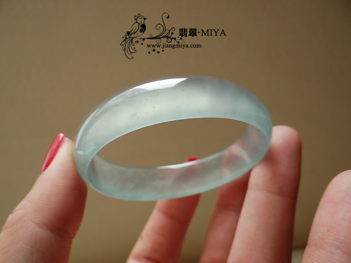 咪雅翡翠