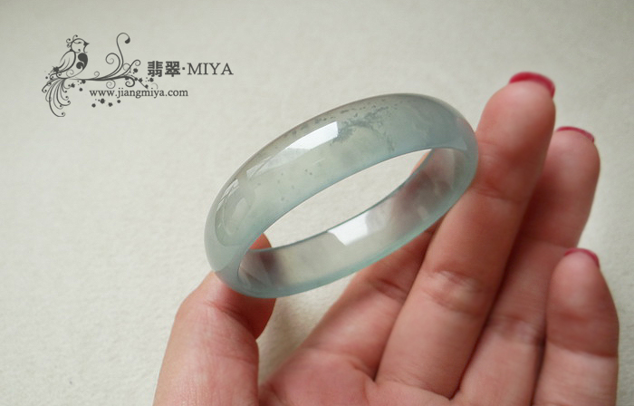 咪雅翡翠