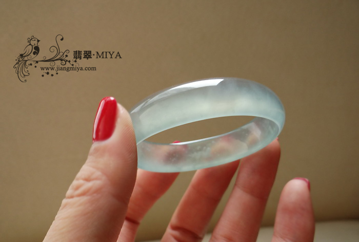 咪雅翡翠
