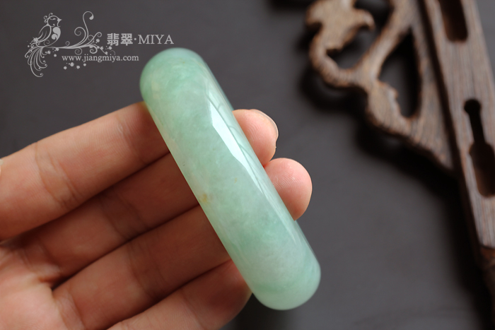 咪雅翡翠