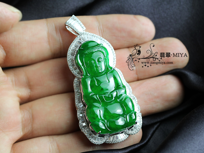 咪雅翡翠