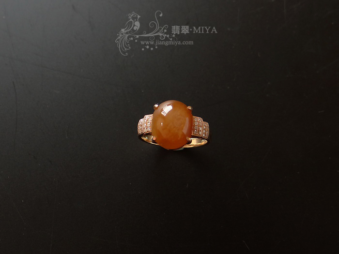 咪雅翡翠