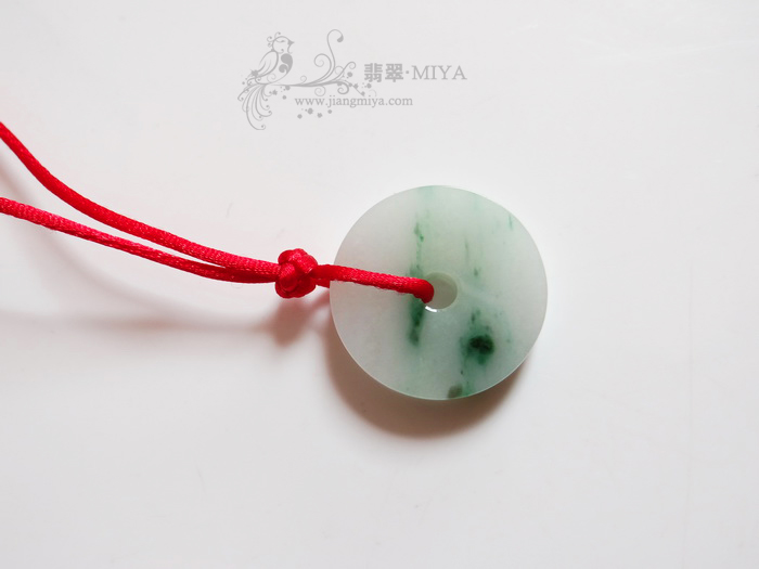 咪雅翡翠