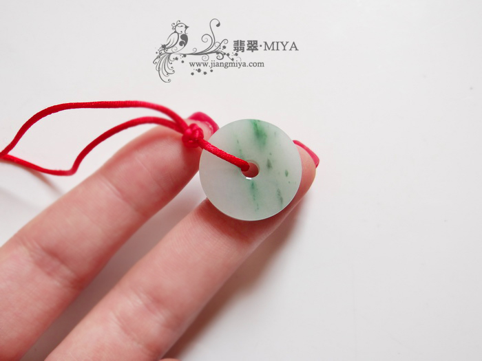 咪雅翡翠