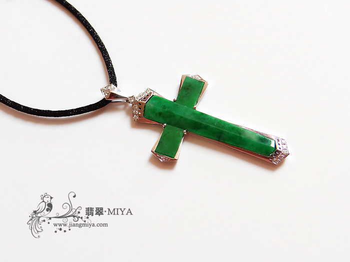 咪雅翡翠