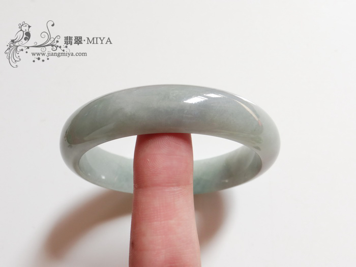 咪雅翡翠