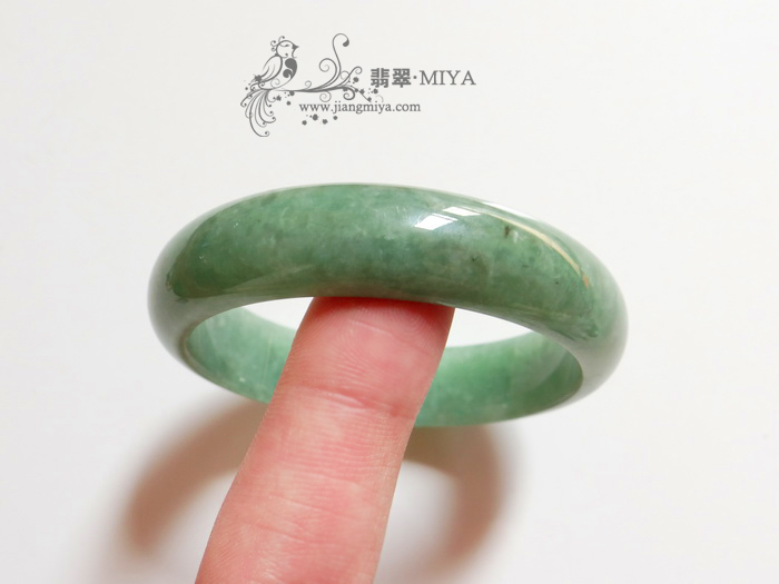 咪雅翡翠