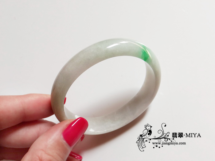 咪雅翡翠