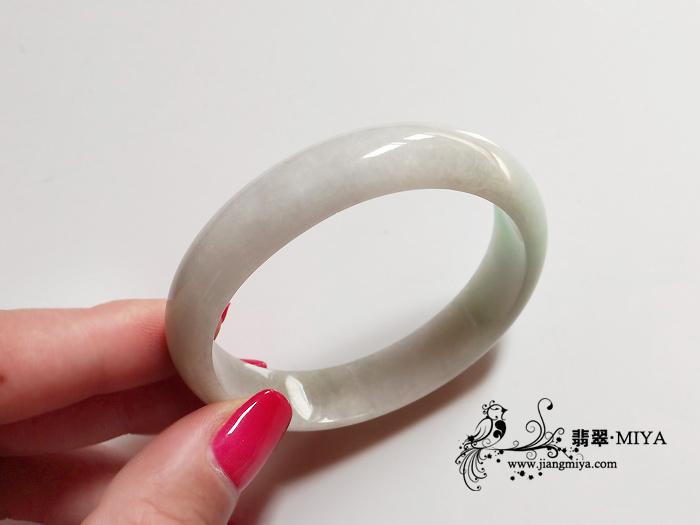 咪雅翡翠