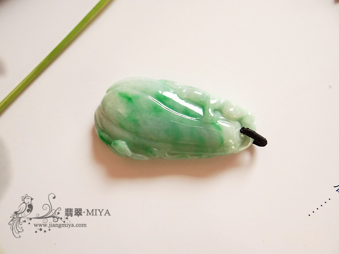 咪雅翡翠