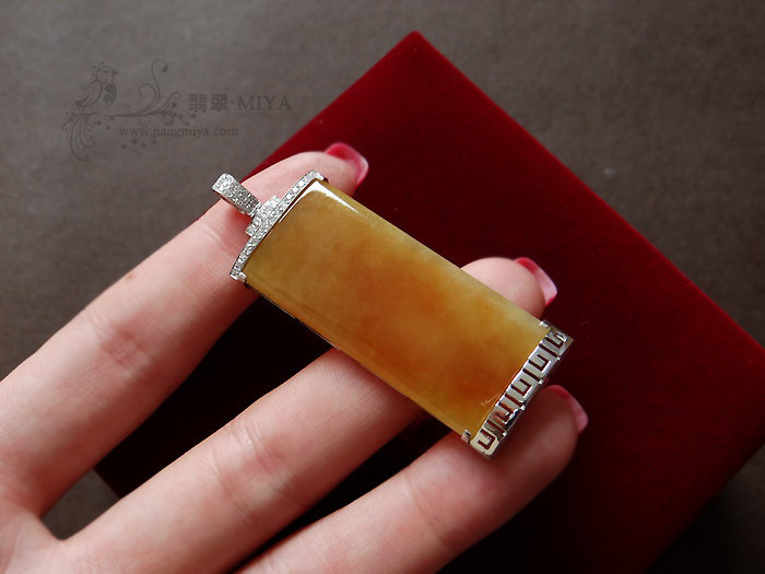咪雅翡翠