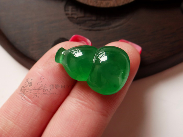 咪雅翡翠