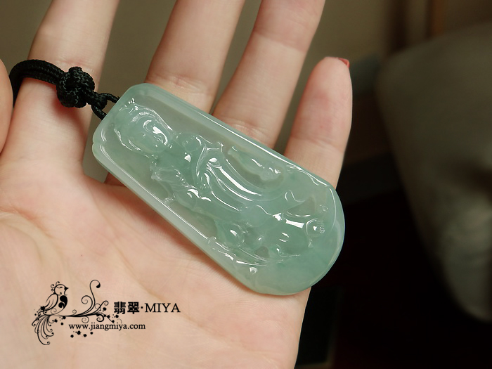 咪雅翡翠