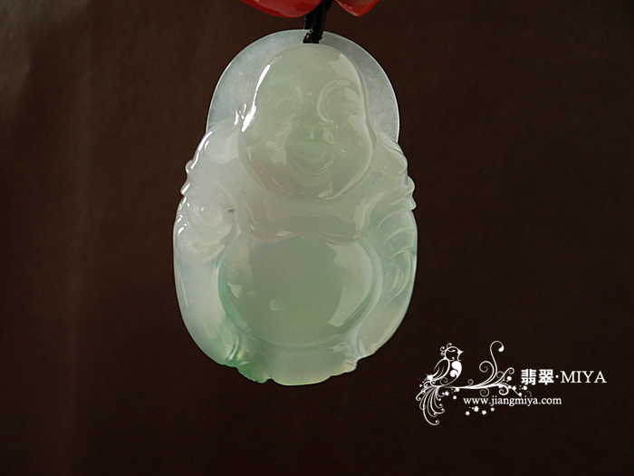 咪雅翡翠
