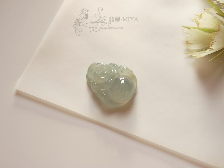 咪雅翡翠