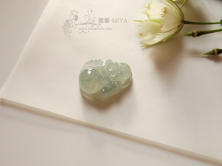 咪雅翡翠