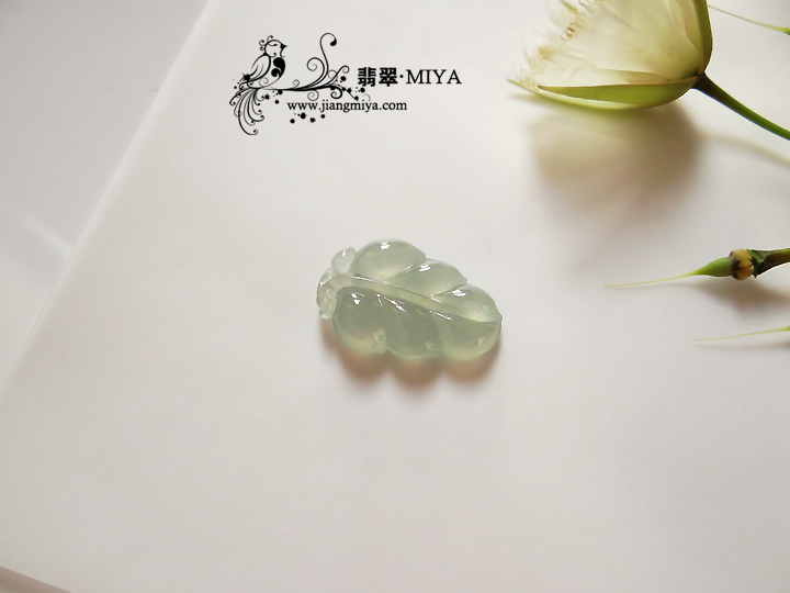 咪雅翡翠