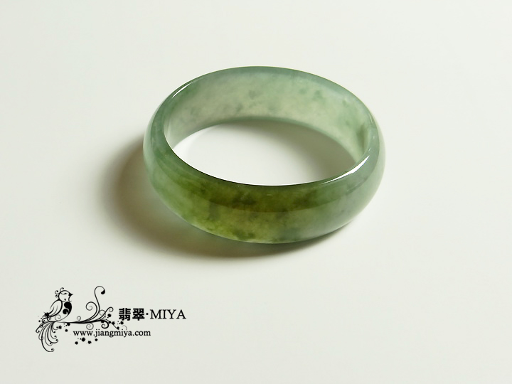 咪雅翡翠