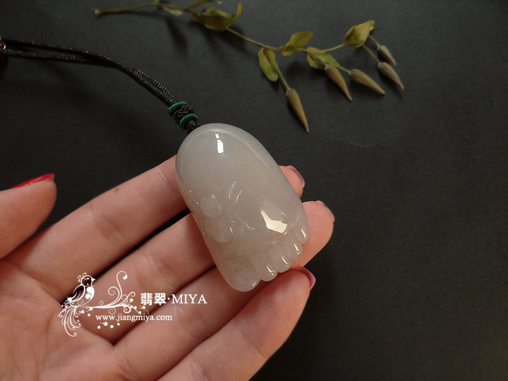 咪雅翡翠