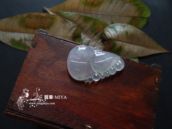 咪雅翡翠