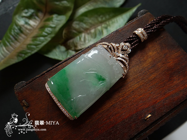 咪雅翡翠