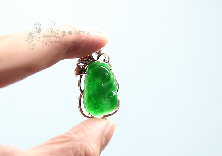 咪雅翡翠