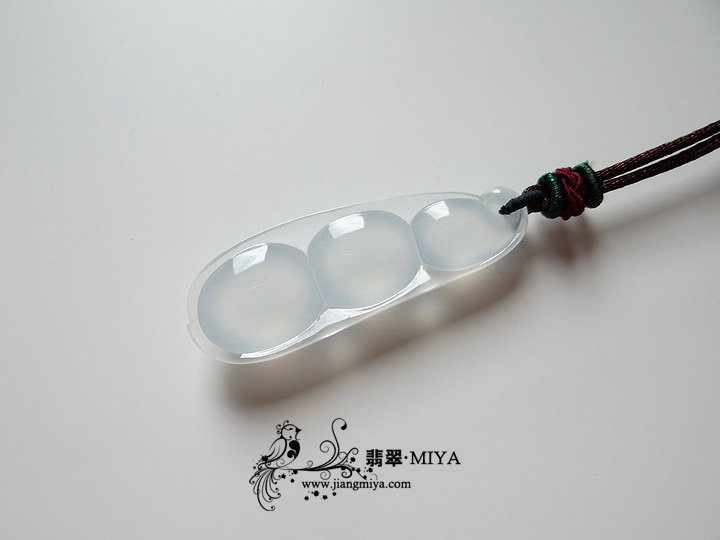 咪雅翡翠