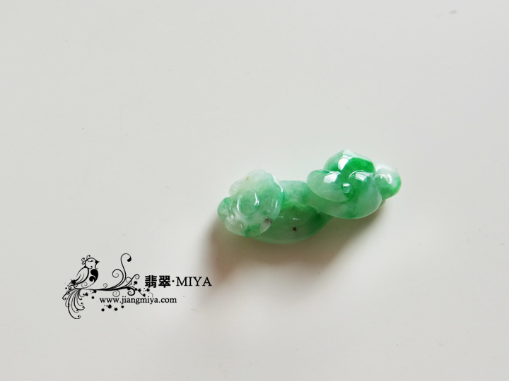 咪雅翡翠