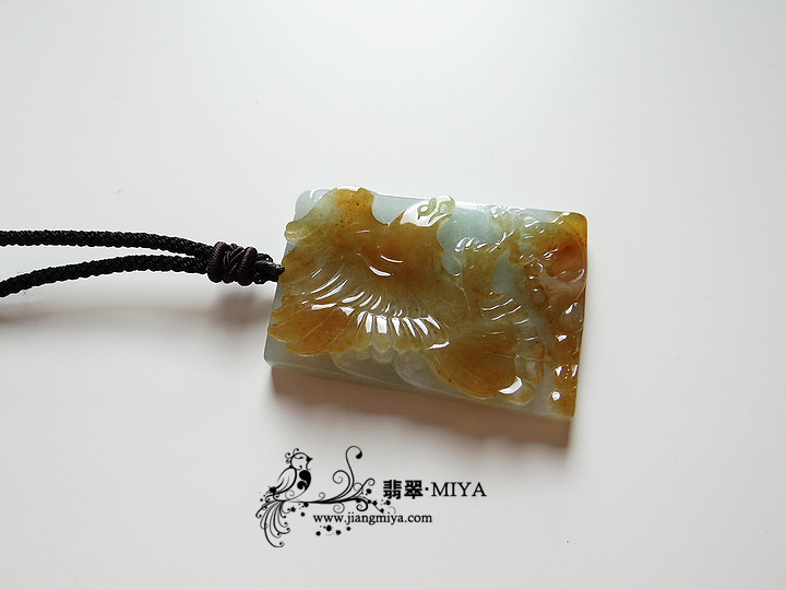 咪雅翡翠