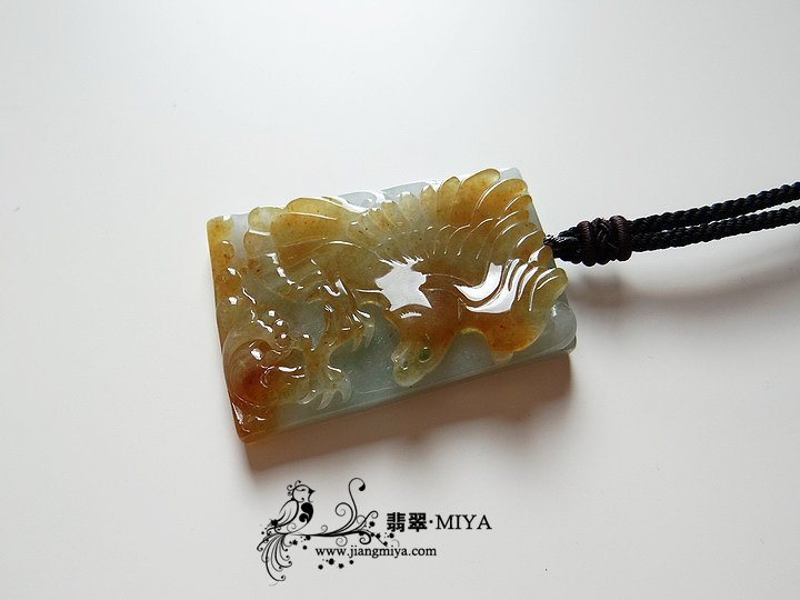 咪雅翡翠
