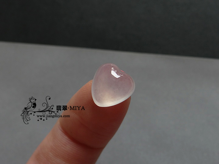 咪雅翡翠