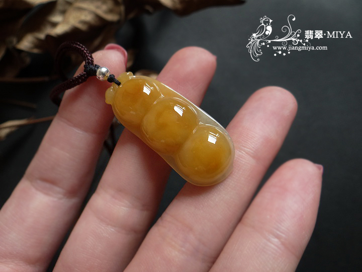 咪雅翡翠