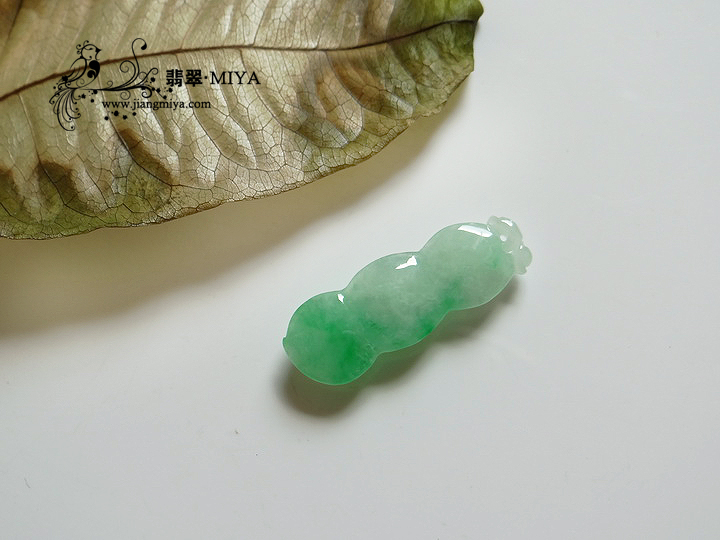 咪雅翡翠