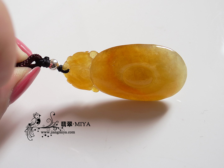 咪雅翡翠