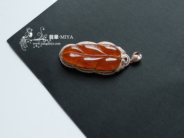 咪雅翡翠