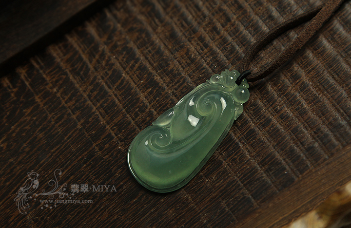 咪雅翡翠