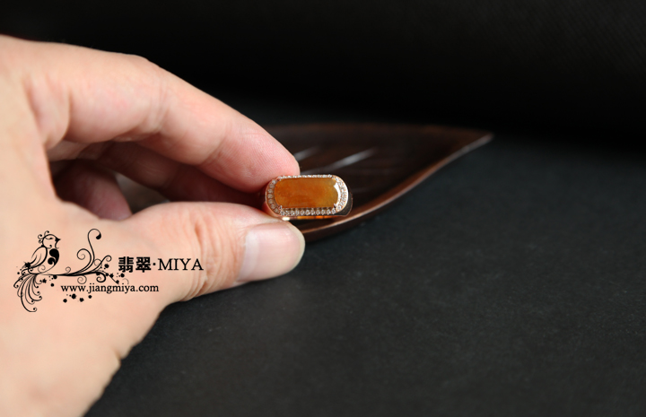 咪雅翡翠