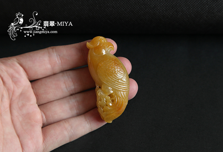 咪雅翡翠