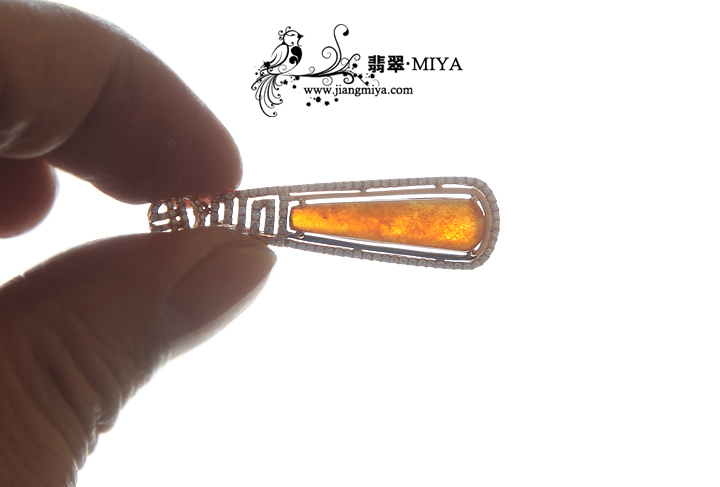 咪雅翡翠