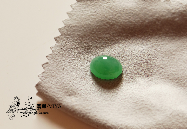 咪雅翡翠
