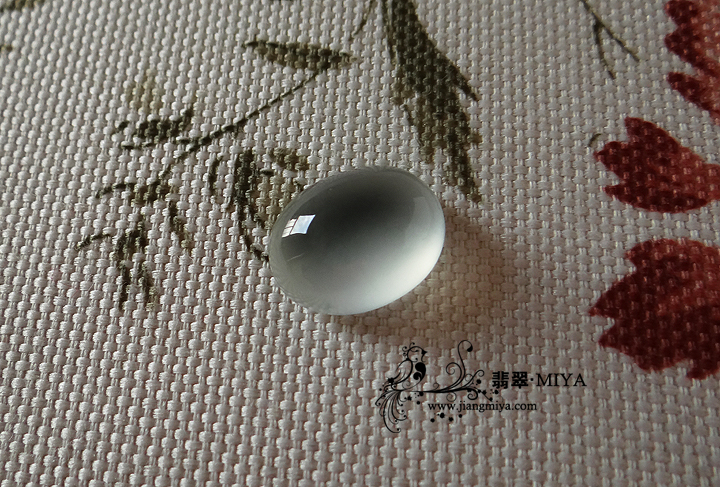 咪雅翡翠