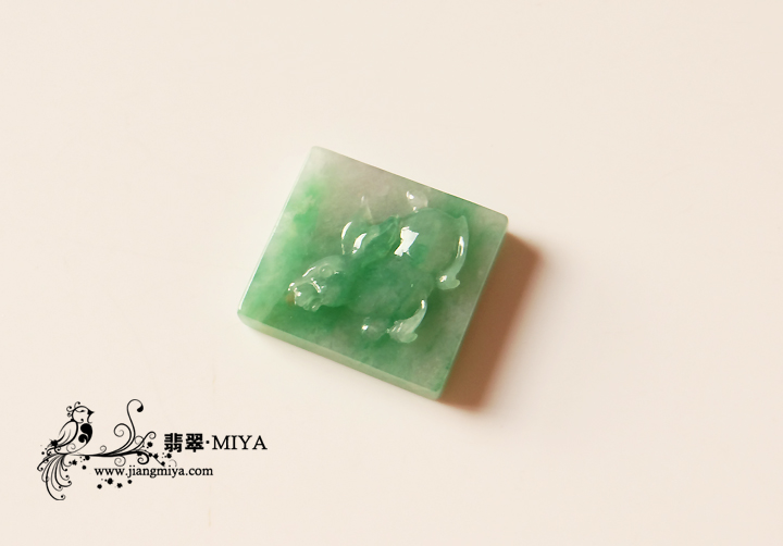 咪雅翡翠