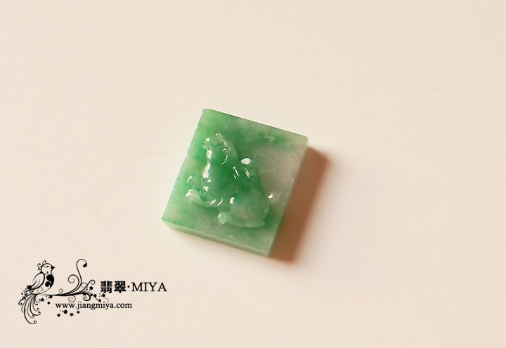 咪雅翡翠