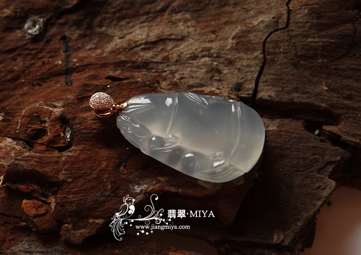 咪雅翡翠