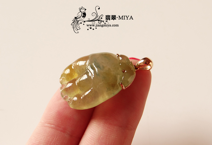 咪雅翡翠