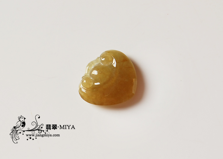咪雅翡翠