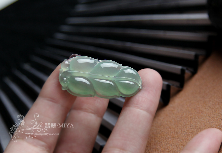 咪雅翡翠