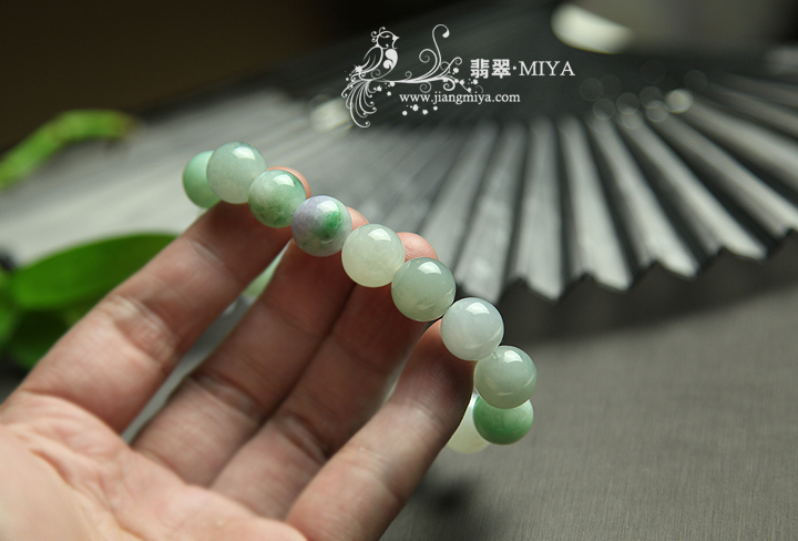 咪雅翡翠